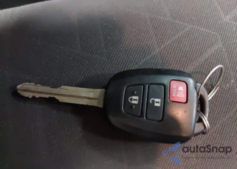 2017 Toyota Tacoma Dbl Cab/Sr/Trdspt/Or/Pro из США, поврежденный, VIN 5TFCZ5AN4HX063485